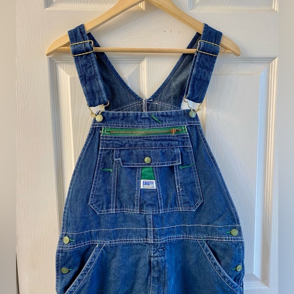Liberty Bib Overall size 34 by 30 excellent condition no tear clean no stains - Picture 2 of 10